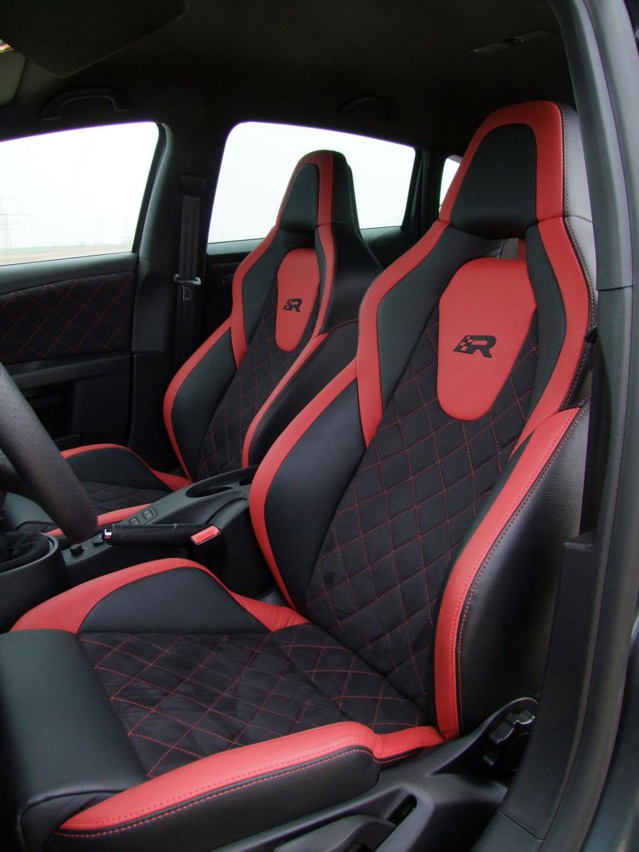  Seat Leon Cupra R by Je Design 2010 года  (фото 6 из 10)